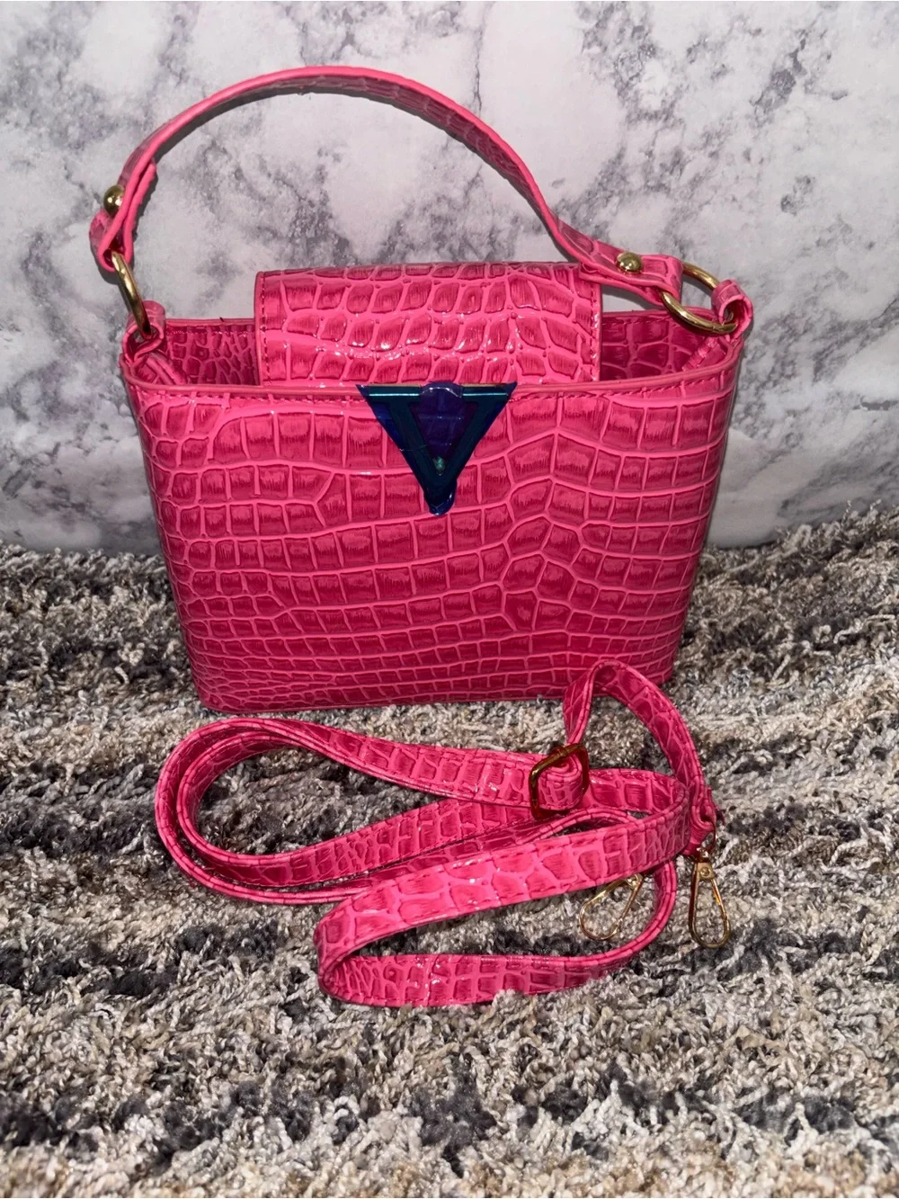 Hot Pink Croc-Embossed Women’s Handbag with Detachable Strap